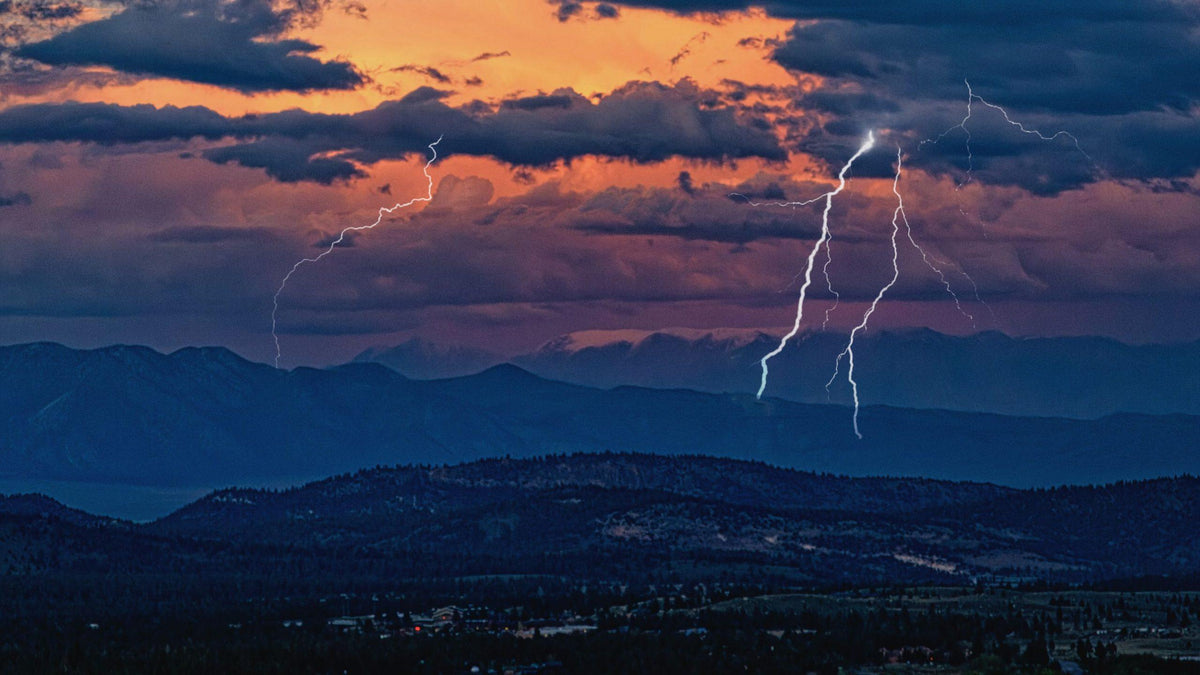 Lightning Facts What You Should Do During a Lightning Strike